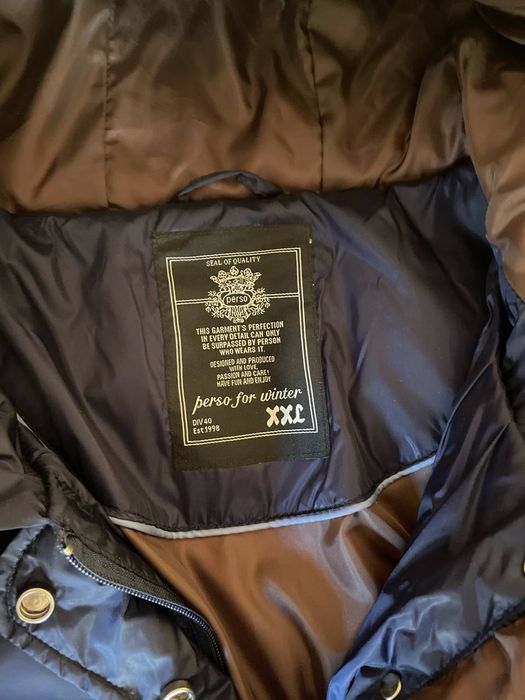 Eksluzywna Kurtka granatowa 50% puchowa  50% pierze , kaptur lis Perso