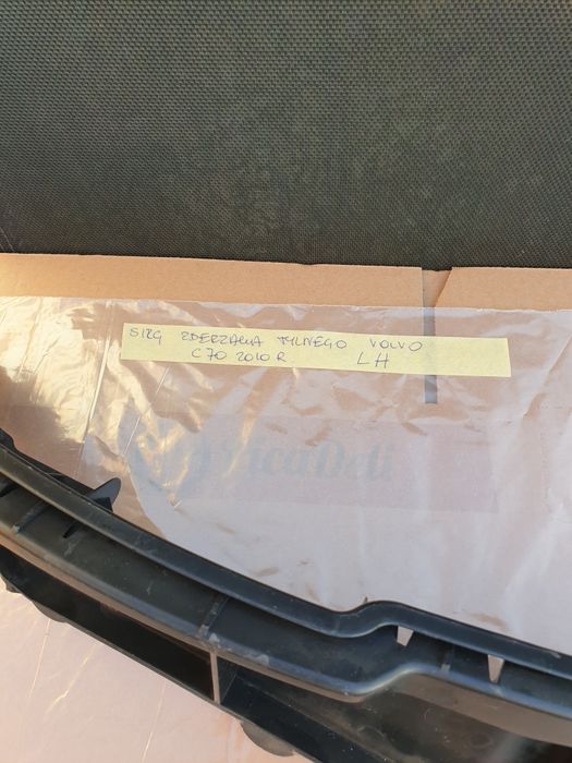ślizg zderzaka tylnego volvo C70 2010 r  LEWY