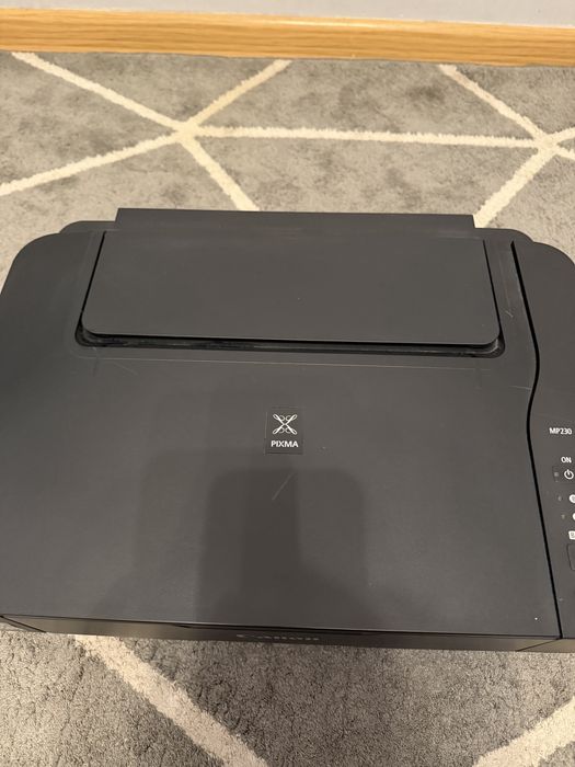 Принтер Canon ..