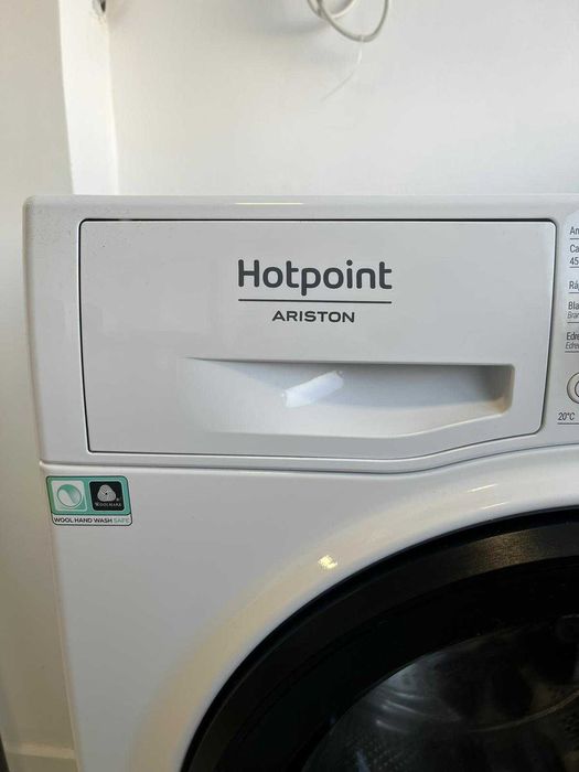 Máquina de lavar roupa Hotpoint Ariston