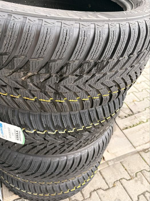 Opony zimowe Nokian tyres snowproof 2