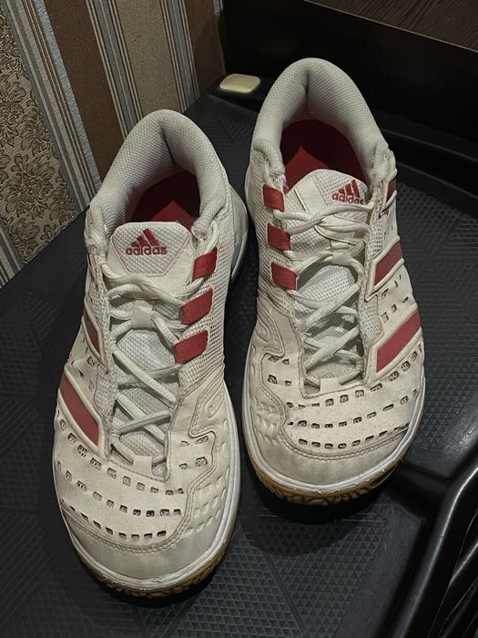 Baskets ADIDAS Pointure
