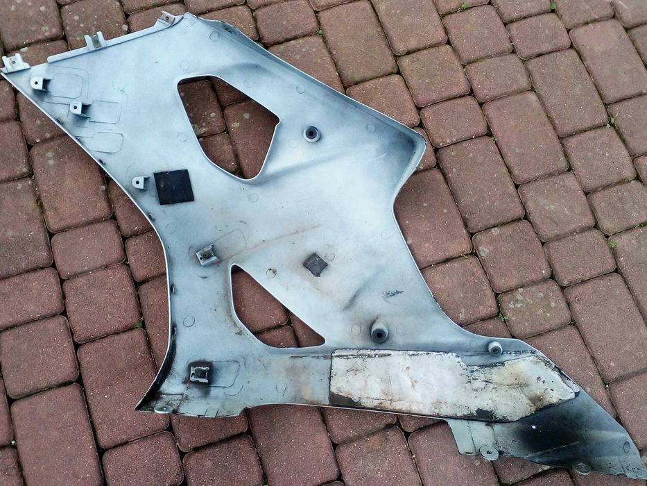 Suzuki gsx r 1000 , gsx-r k3 k4 owiewka prawa osłona bok