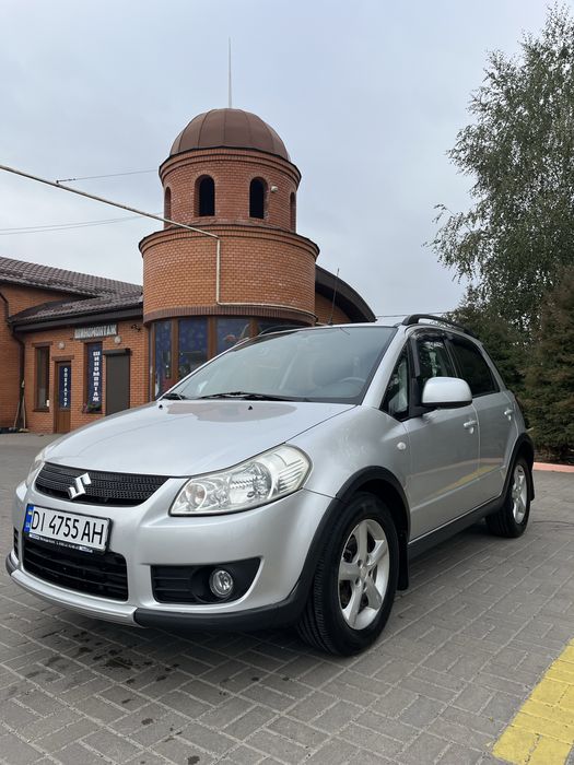 Економне авто 1.6 Г/Б 2009 рік Suzuki SX4