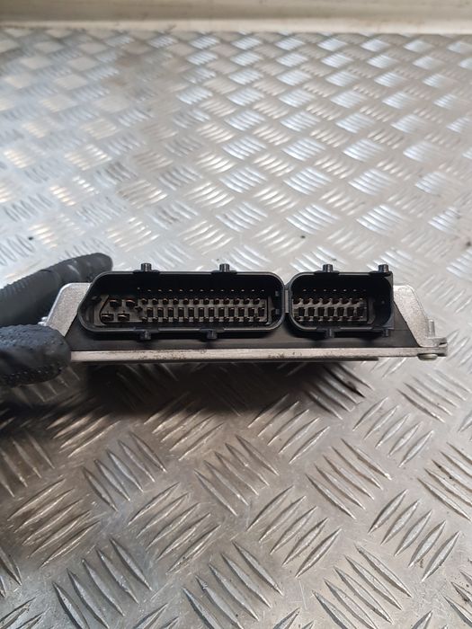 Sterownik Silnika 3B0907557C 5Wp433204 Vw Passat B5 1.6 99R- Europa