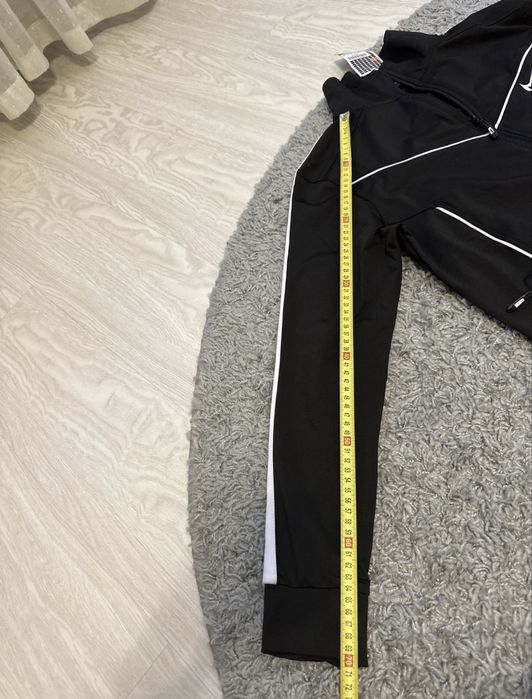 Спортивний костюм