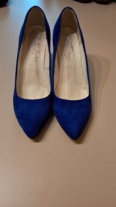 Buty czółenka – TOM But