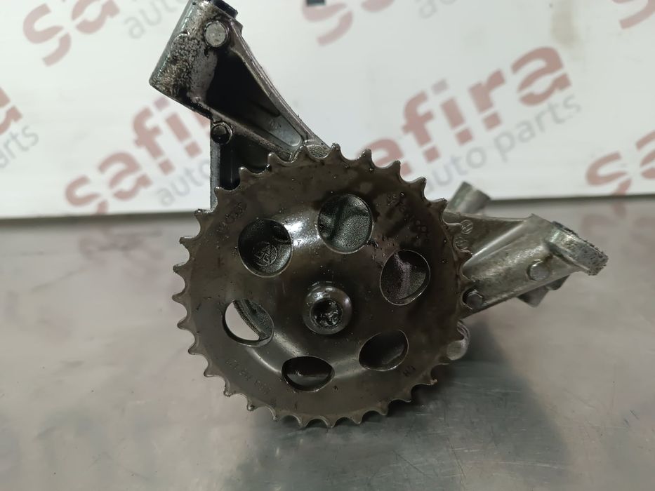 Bomba de Óleo AUDI A3 - 06A115105