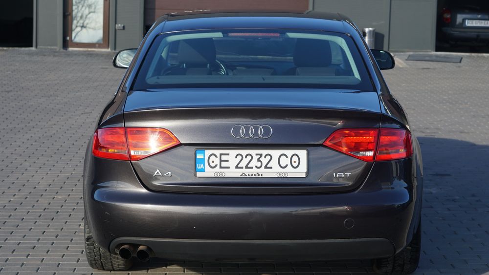Продам Audi A4 B8