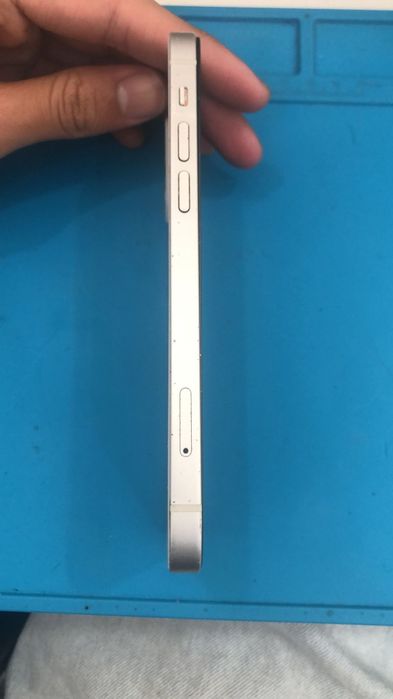 iPhone 12 - 128 GB