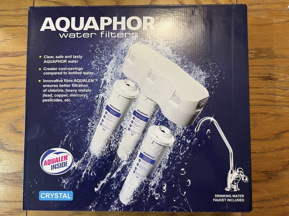 Компактный фильтр для питьевой воды Аквафор Кристал с умягчением