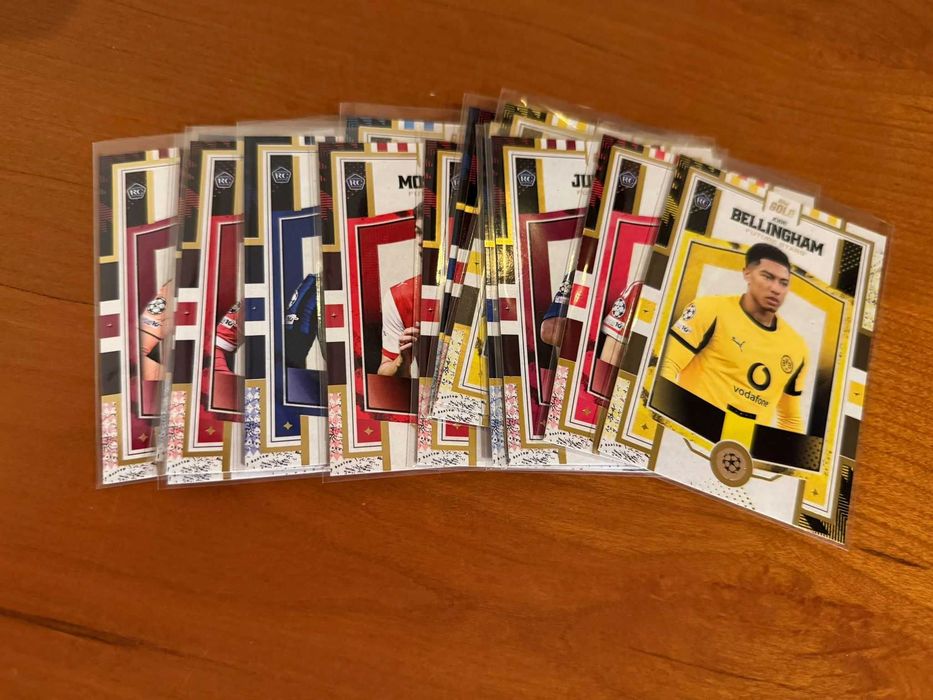 2025-26 TOPPS Gold UEFA Club Competitions Cartas de Futebol