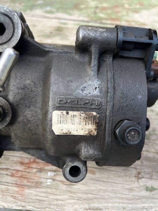 Паливний насос високого тиску Renault Kangoo 2 1.5 dci MT euro 4