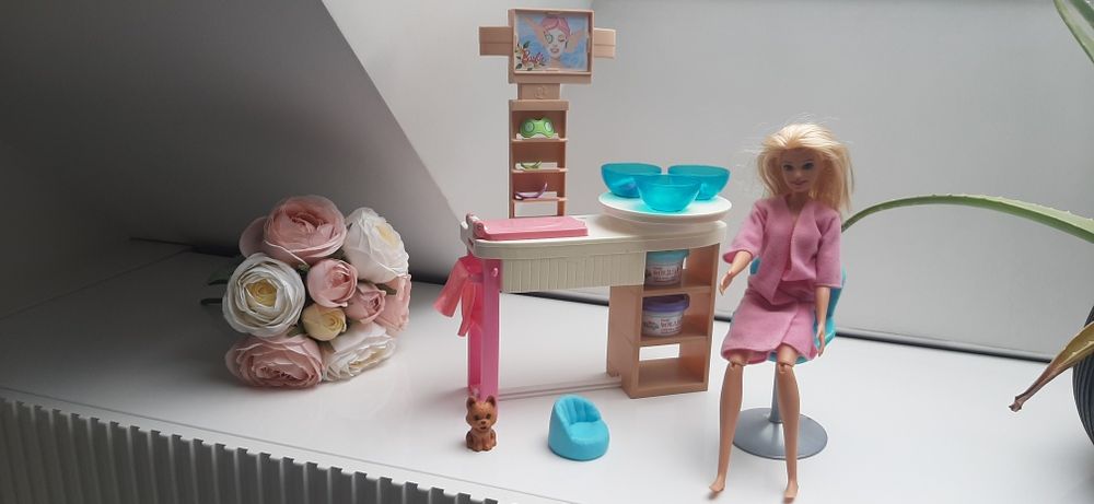 Lalka Barbie Salon  SPA