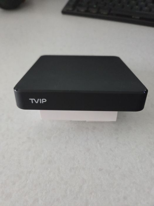 Box TVIP 706 como nova