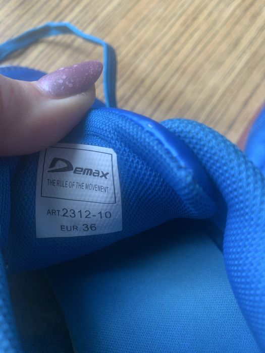 Футзалки.    (Сороконіжки)