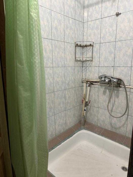 Продам комнату в блоке метро