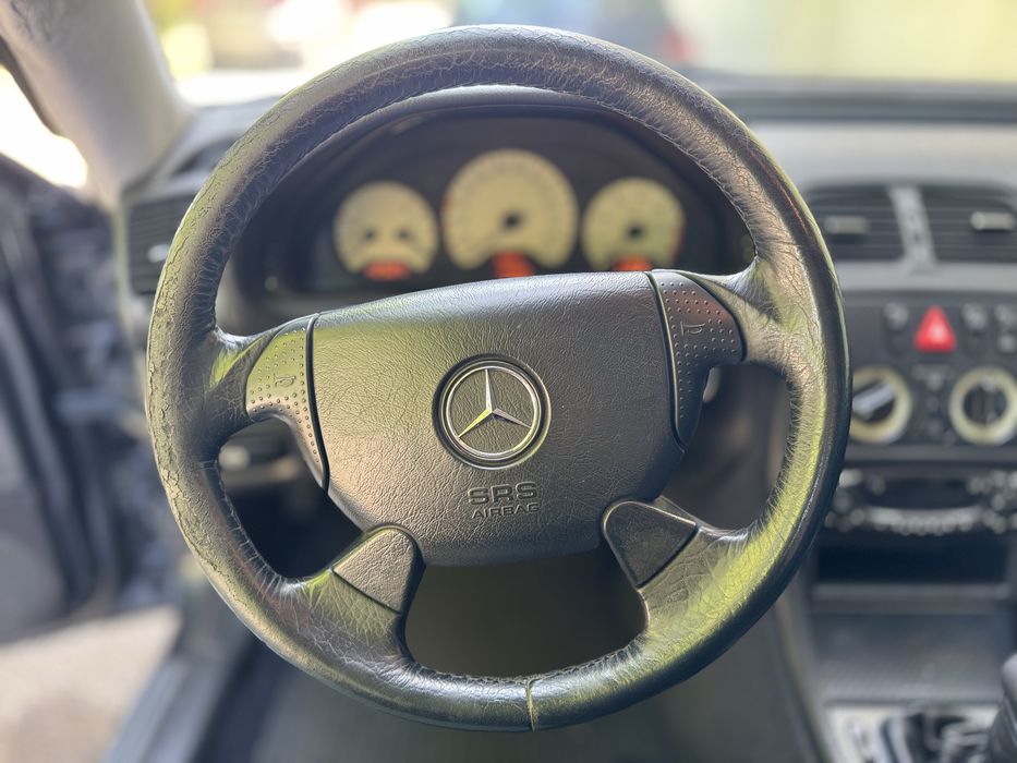 Mercedes CLK 230