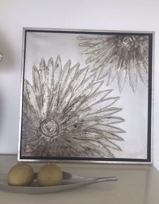Quadro / tela 70x70 com moldura dourada