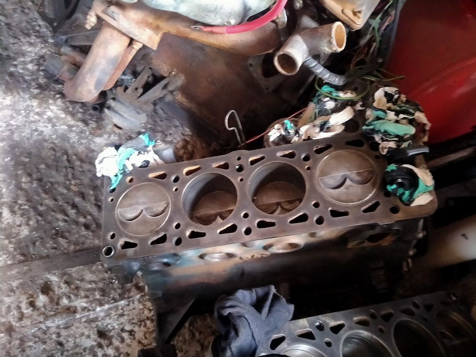 Продам двигун Форд Ваз Джили