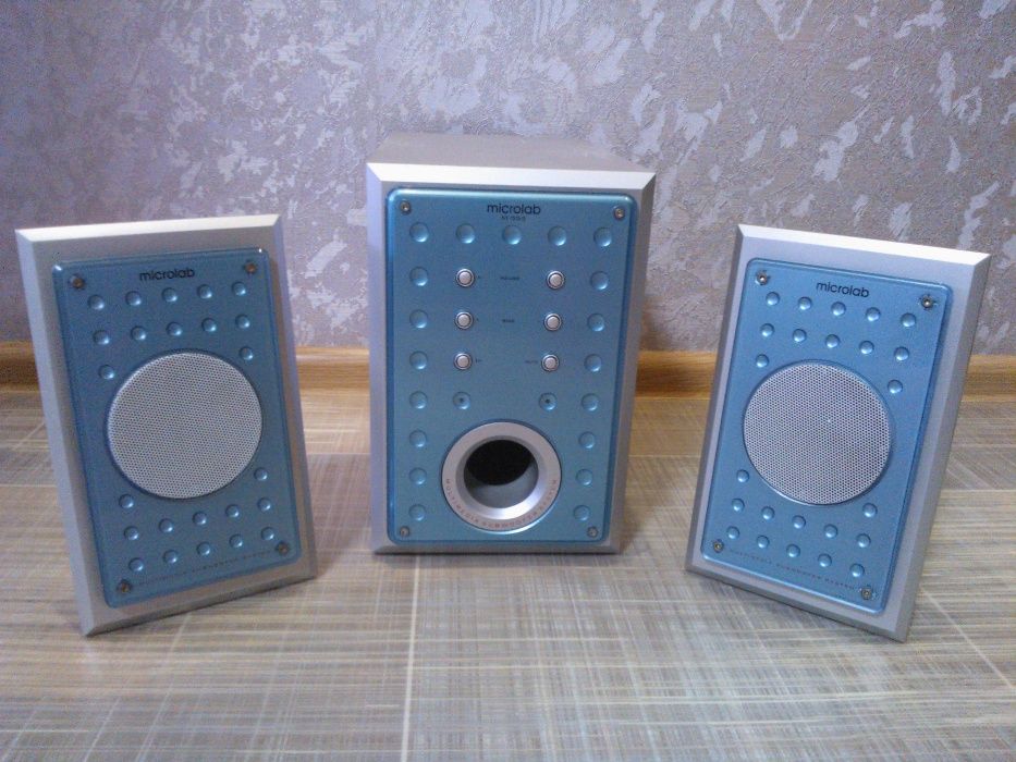 Сабвуфер. Акустика Microlab M-555