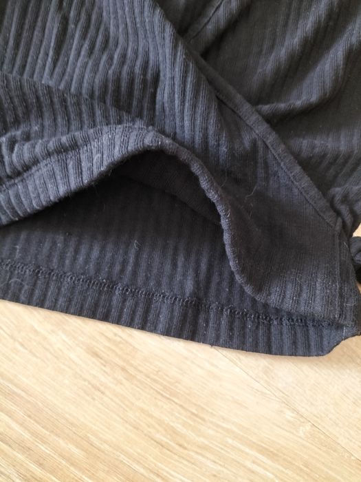 Sweterek sweter zakładany czarny 110-116 cm Only