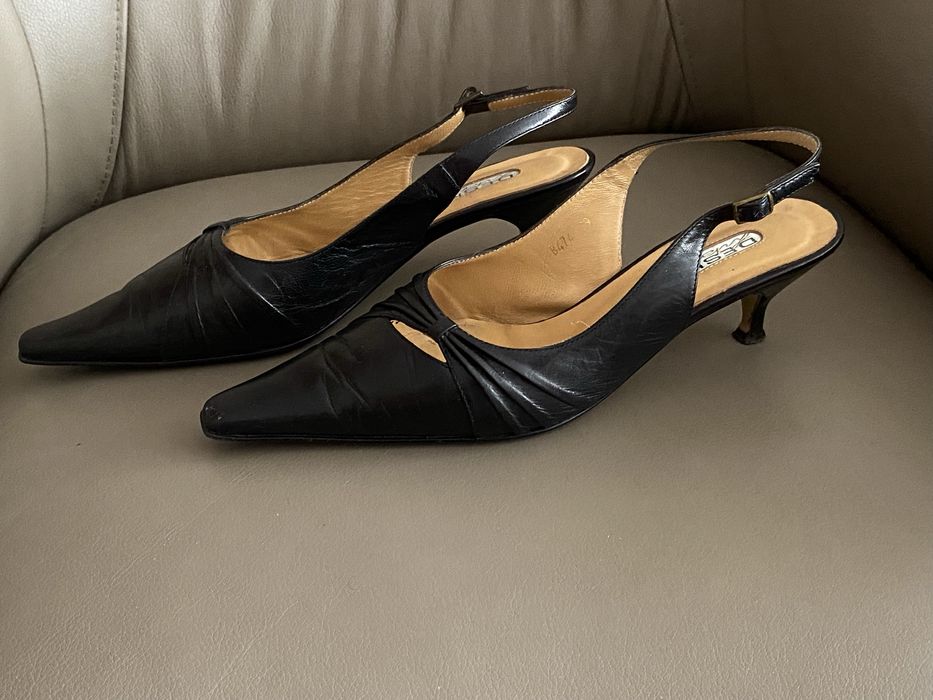 Czarne luksusowe czółenka sling-back r. 39