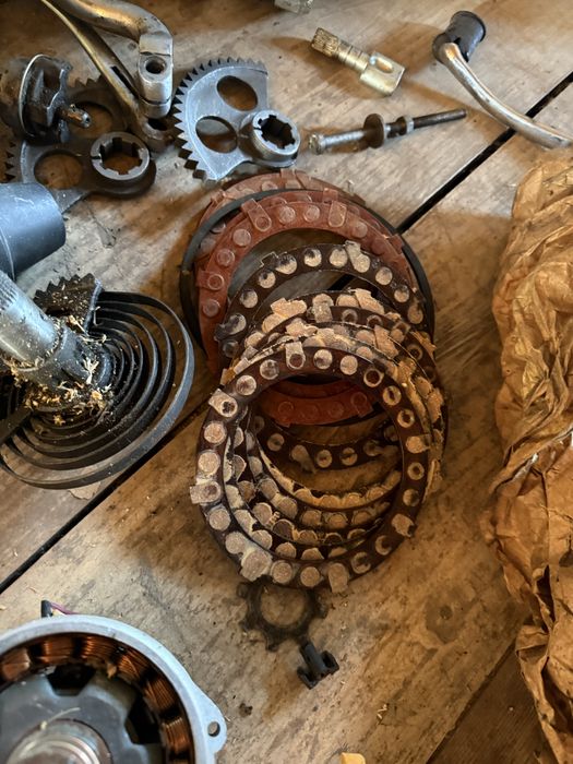 Запчастини до мотоцикла ИЖ Планета нові оригінал