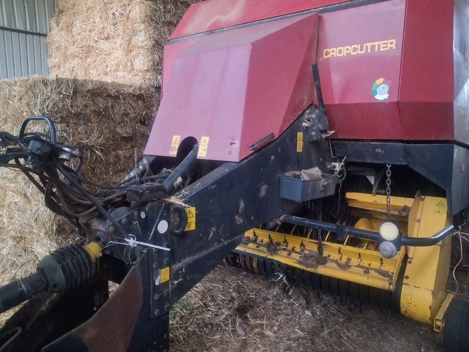 Vendo enfardadeira new holland