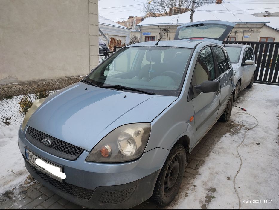 Продам Ford fiesta mk5 2006