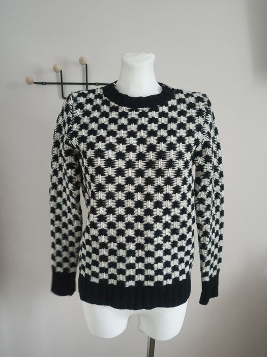 Sweter wełna czarny biały kratka okrągły dekolt klasyczny Reiss 36