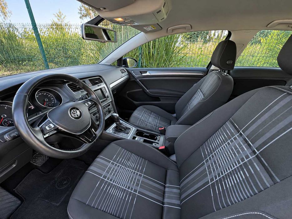VW Golf 7 1.6 TDI DSG Lounge