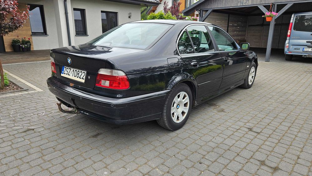 BMW E39 2002 rok