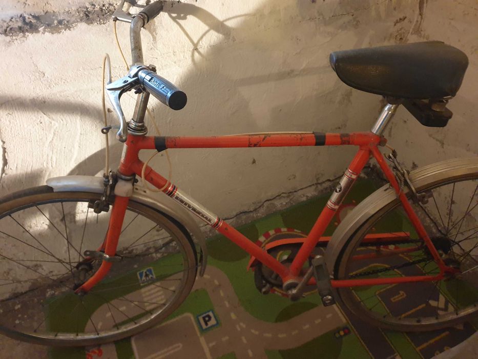 Rower Uniwersal ZZR z PRL-u.