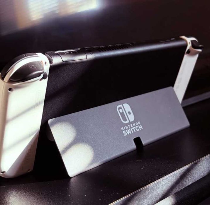 Nintendo Switch Oled Usada