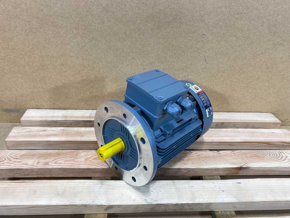 silnik elektryczny 1,5kW 1445obr. 3fazowy IE3