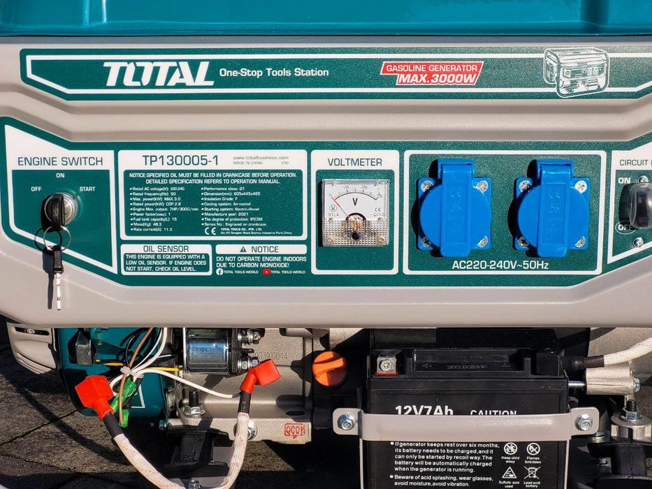 Бензиновий генератор 1-фазний 3kw TOTAL TP130005-1. Стартер!
