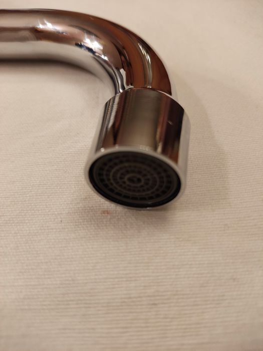 Wylewka do baterii ściennej S3/4 L-130