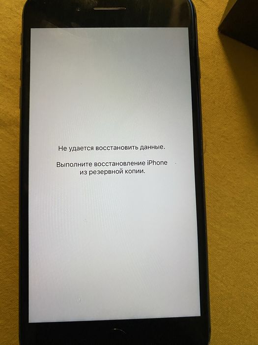 Продам айфон 8+ в хорошем состоянии