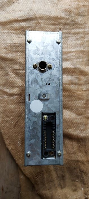 GoldStar AR-205 Auto-Rádio com leitor de cassetes