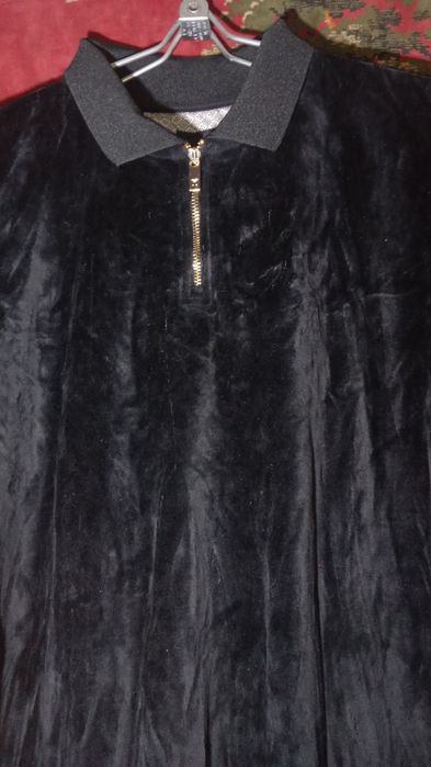 Футболка чорна замшева на блискавці бренду next.