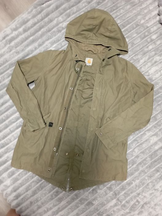 Легка курточка Carhartt
