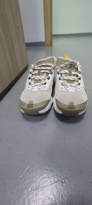 Кросівкі  Nike React Terre Kiger 40 оригінал