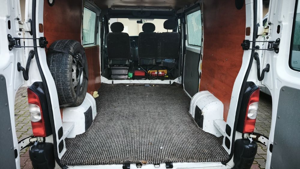 Renault Master L1H1 2.5dci 120km VAT1