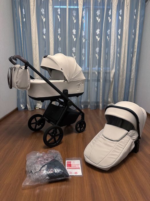 Продам коляску Carrello Ultra 2в1 (3в1) (візок)