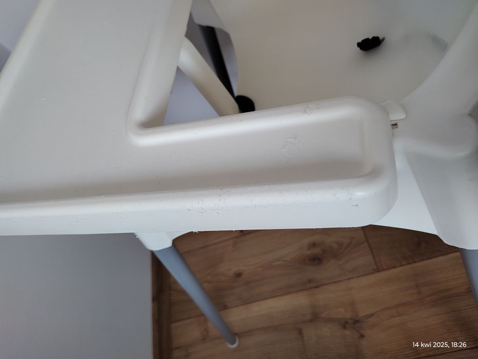 Krzesełko Ikea do karmienia ze stolikiem