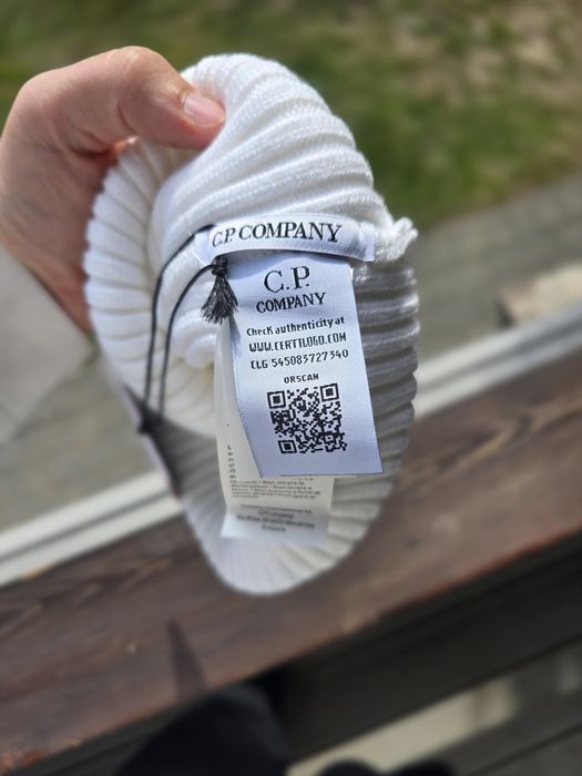 Czapka cp company nowa