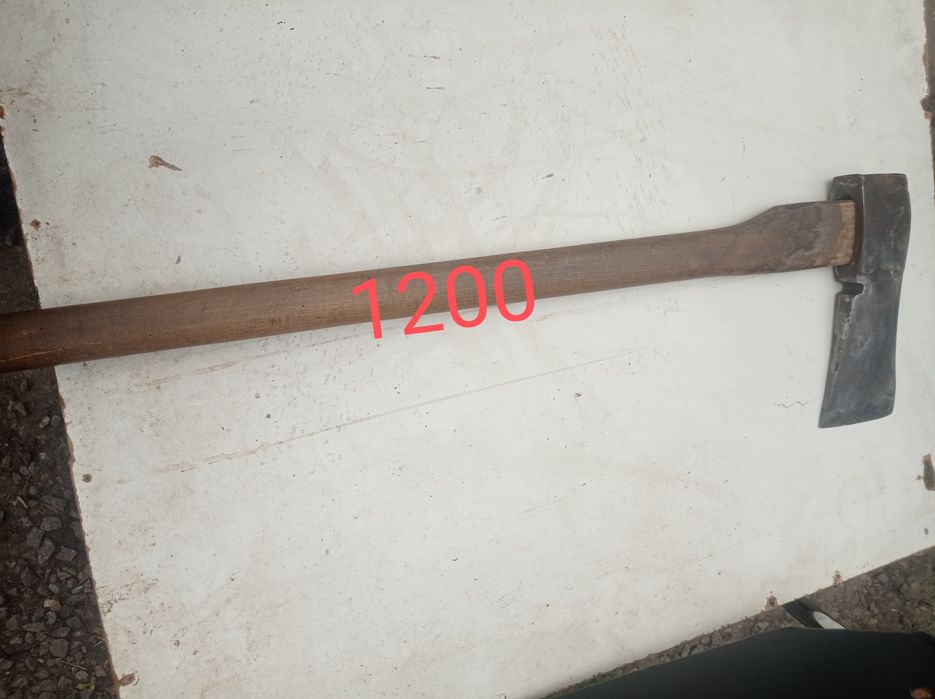 Продам топоры б,у