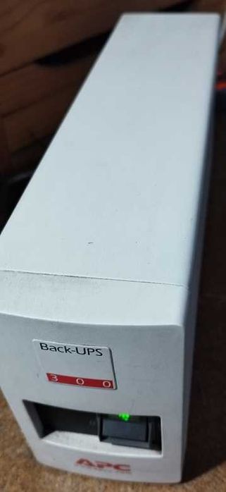 APC BACK-UPS 300