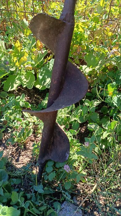 Буровой шнек для земли Самовывоз